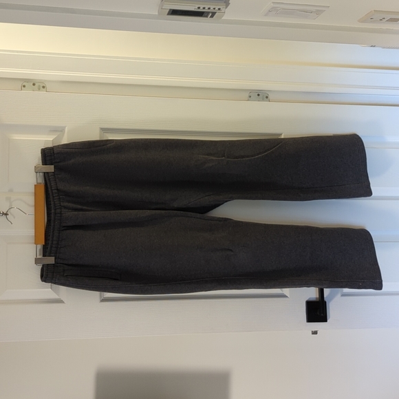 Fila sweatpants - Picture 1 of 1